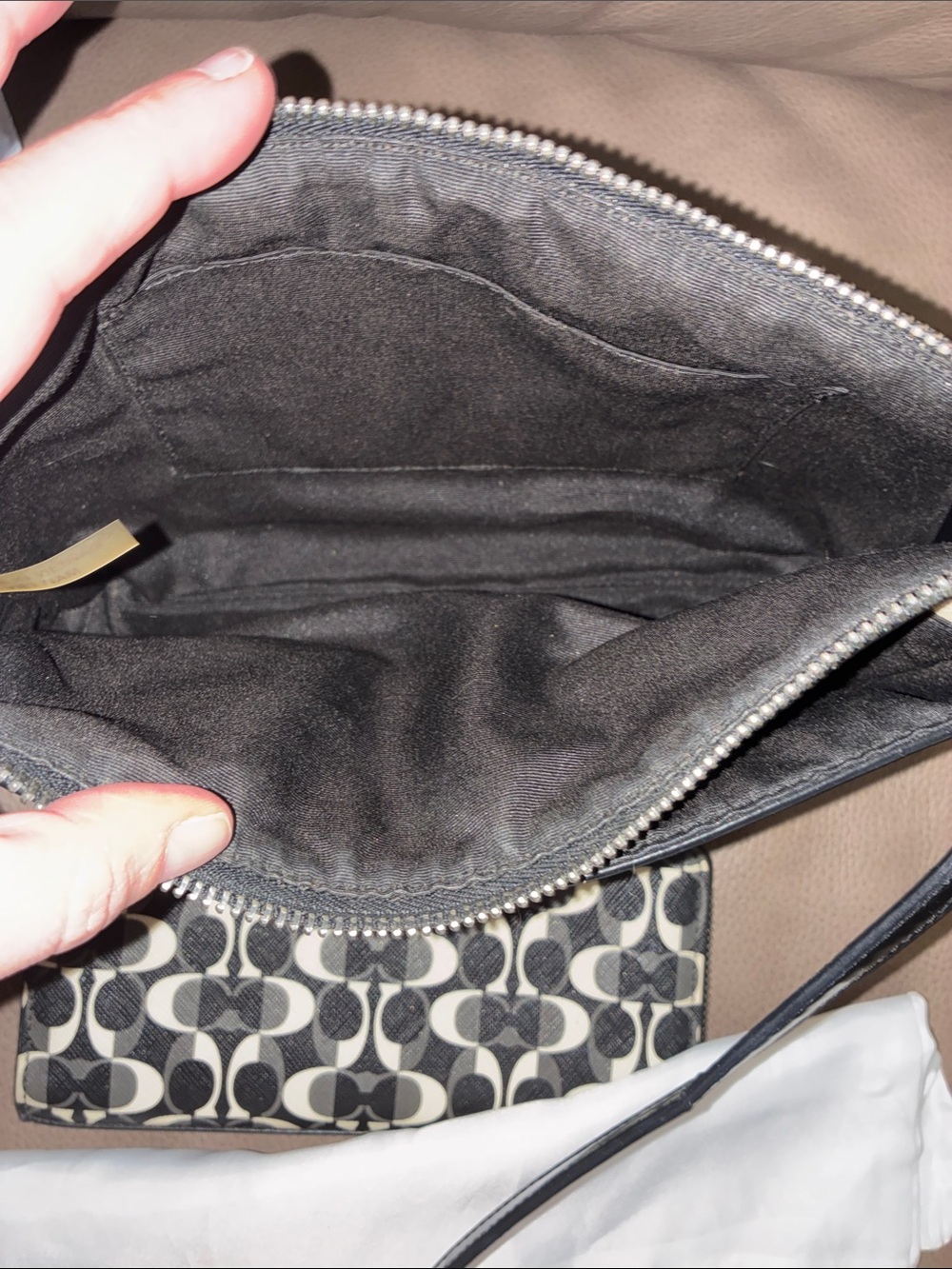 Coach Dream C Black and Cream Signature Zip Wallet, Crossbody and Satin Dust Bag - Picture 12 of 16